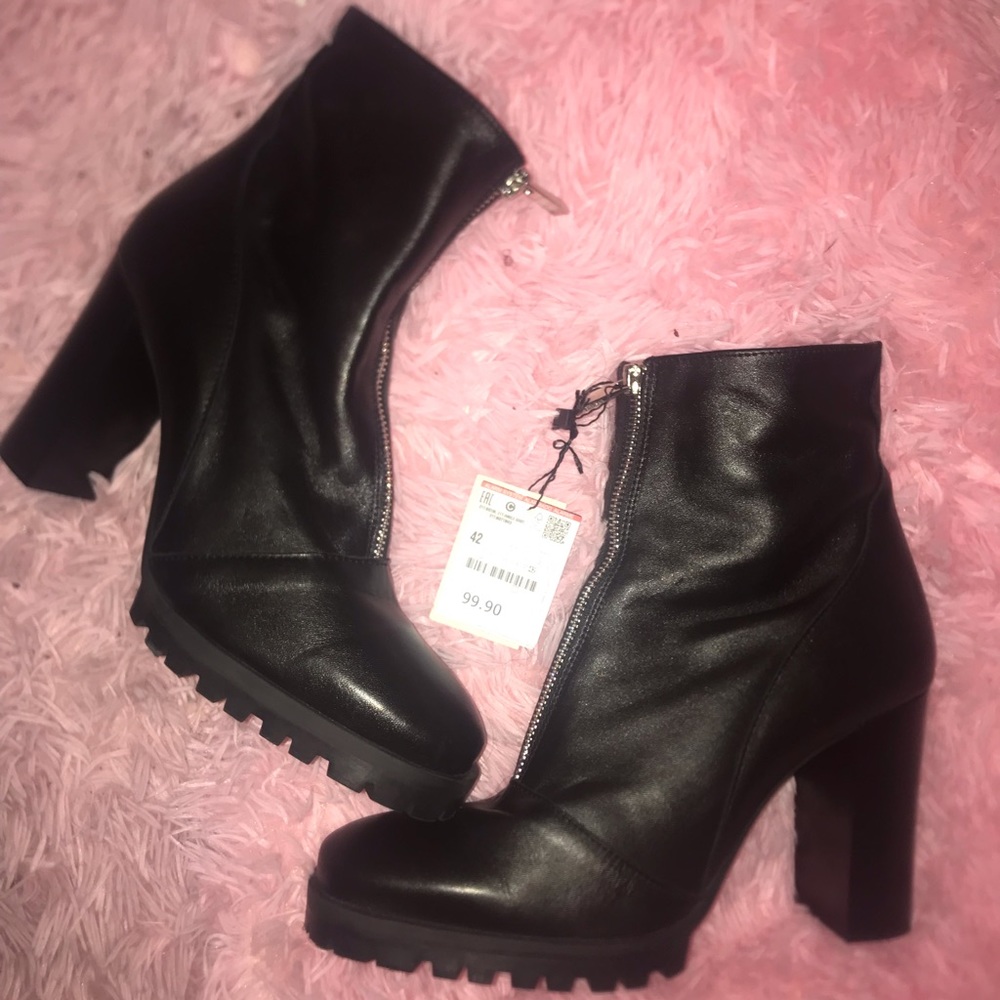 Black Leather Ankle boots/booties from Zara